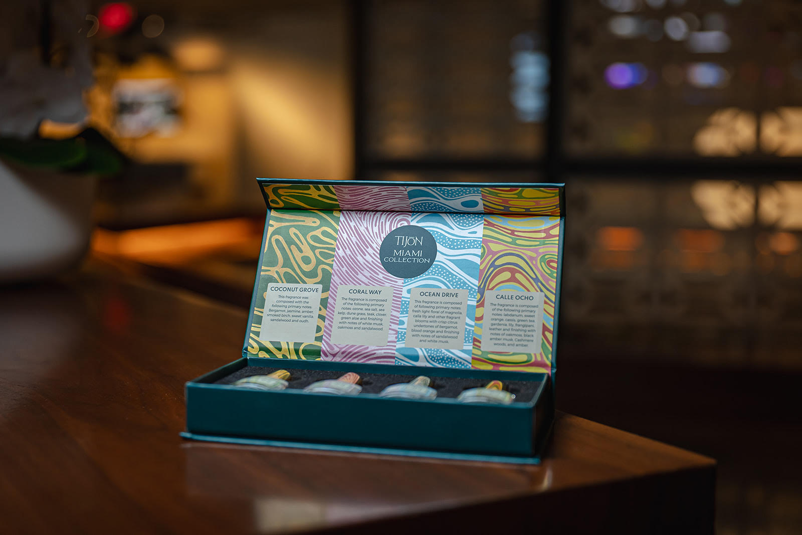 Signature Perfume - Gallery 3