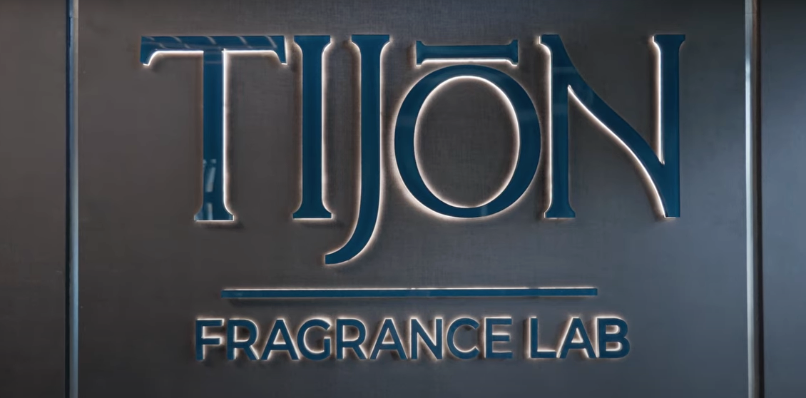 Load video: custom fragrance classes at Tijon Miami